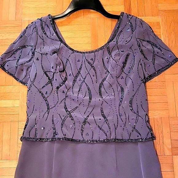 SALE! SHOWSTOPPER Sequined Silver Gown & Jacket! Mon Cheri Bridals, 10 - Picture 8 of 16